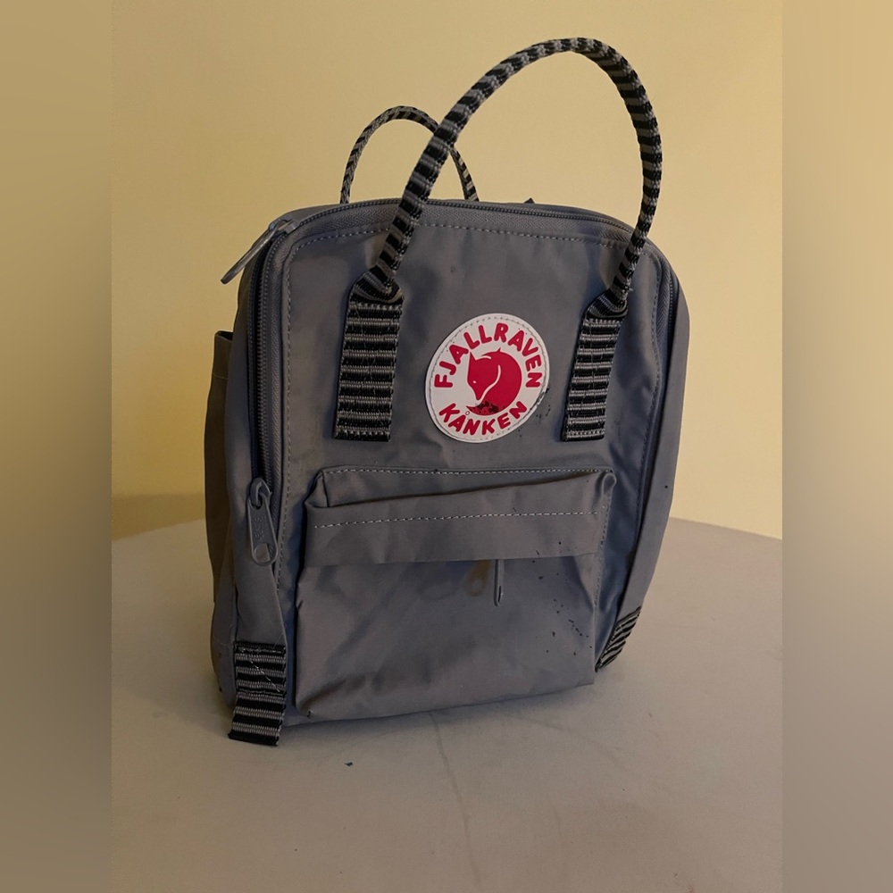 Back pack small -medium Fjallraven Kanken, grey and blk